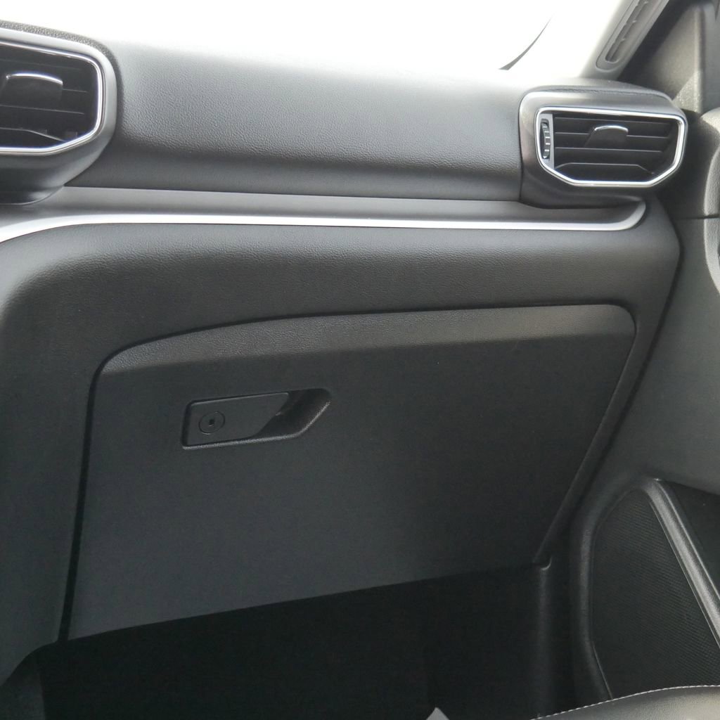 Used 2021 Ford Explorer XLT w/ Equipment Group 202A image 49