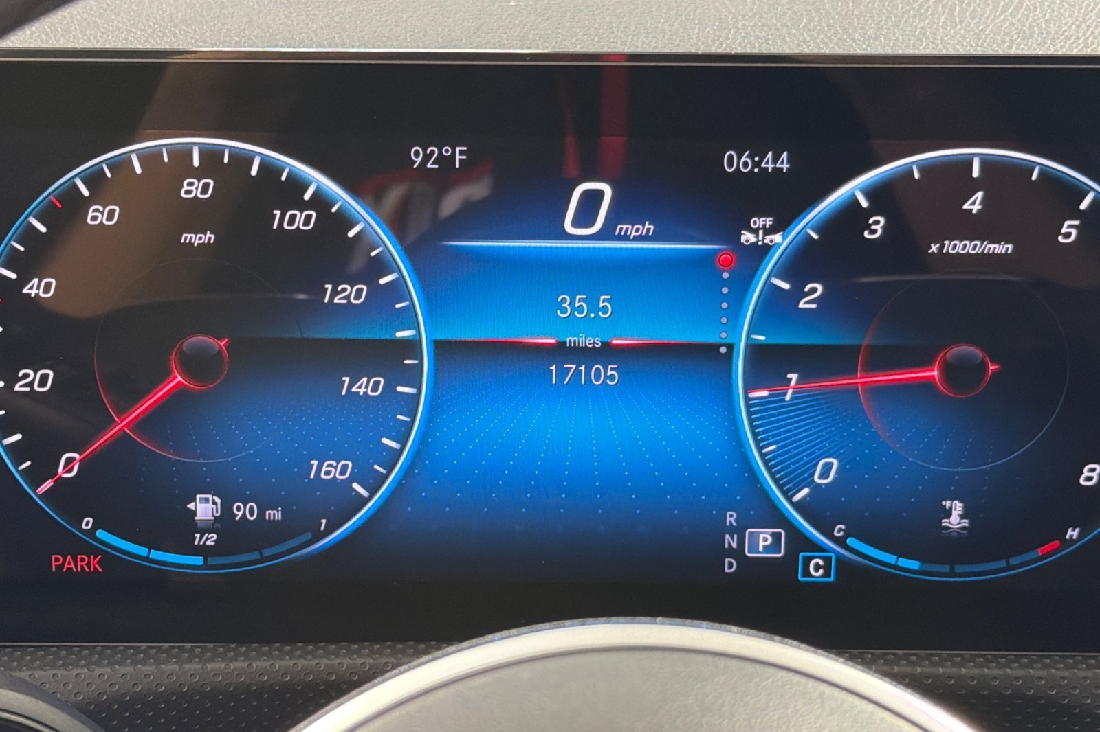 Used 2023 Mercedes-Benz CLA 250 w/ Premium Package image 22