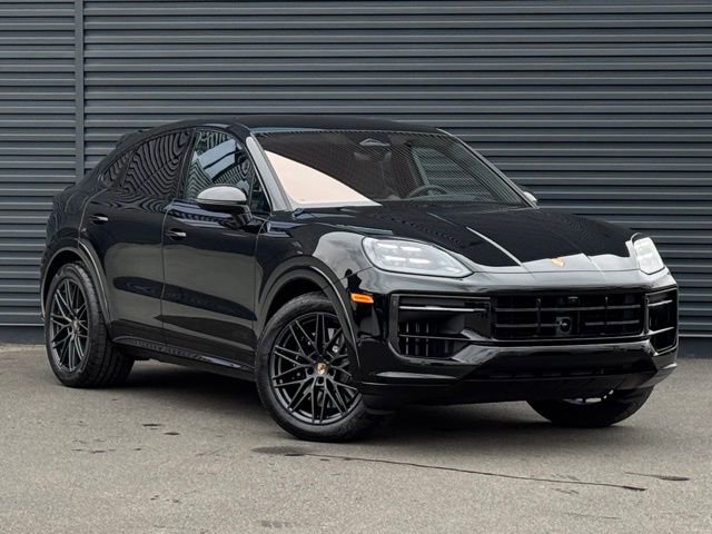 New 2026 Porsche Cayenne GTS image 9
