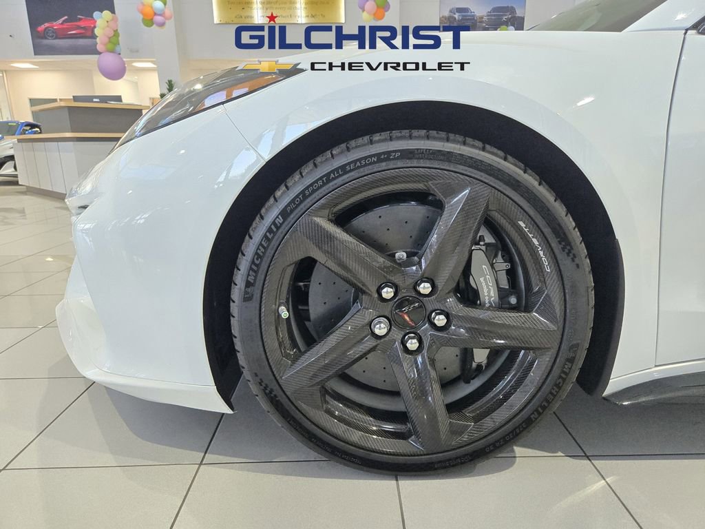 New 2025 Chevrolet Corvette E-Ray image 10