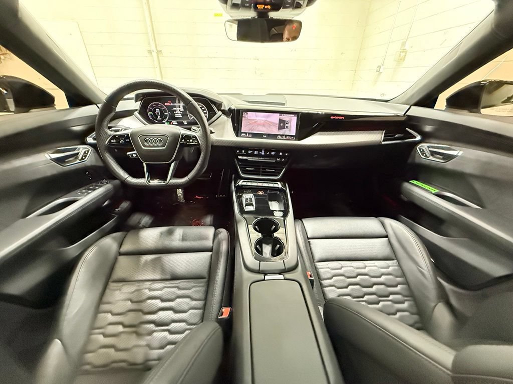 Used 2024 Audi RS e-tron GT w/ Carbon Performance Package AWD/4WD image 27
