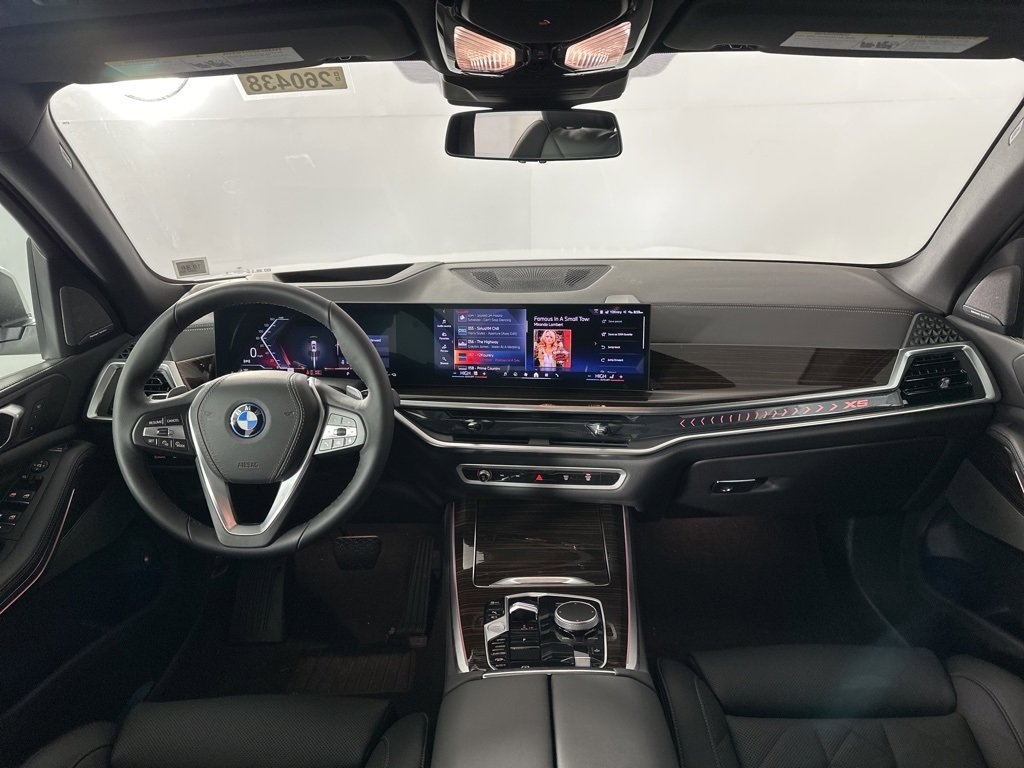 New 2026 BMW X5 xDrive50e w/ Premium Package image 19