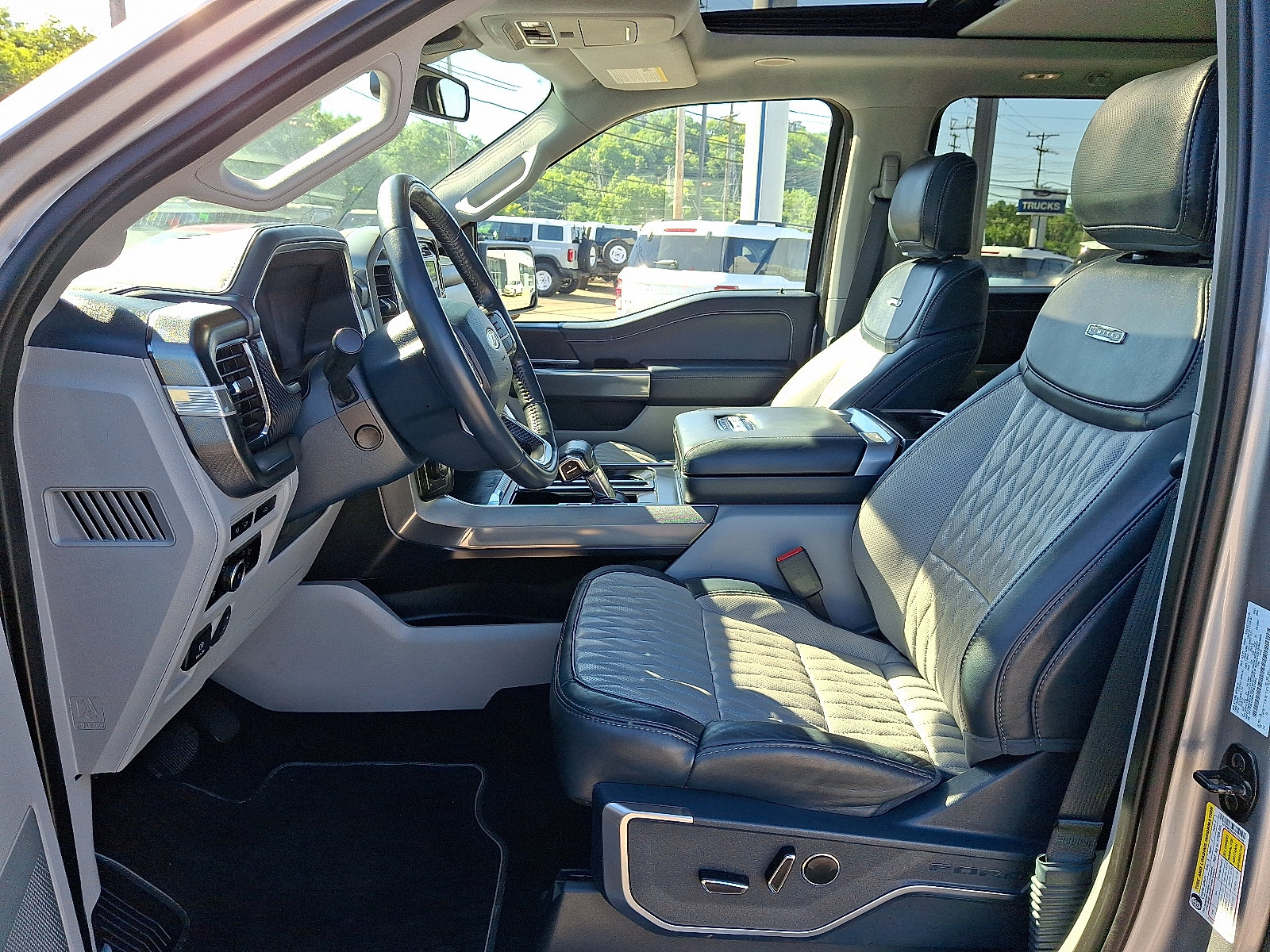 Used 2023 Ford F150 Limited AWD/4WD image 13