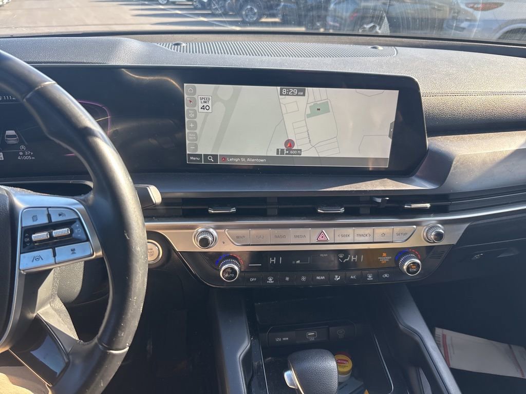 Used 2023 Kia Telluride LX image 10