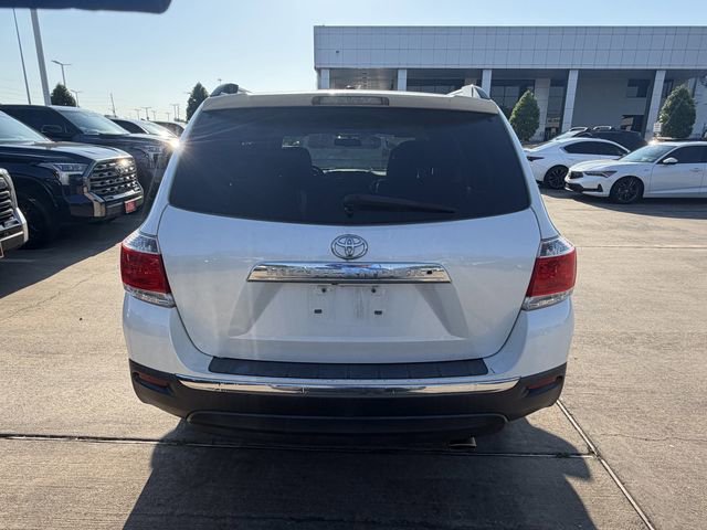 Used 2011 Toyota Highlander Limited w/ Tow Pkg FWD image 6