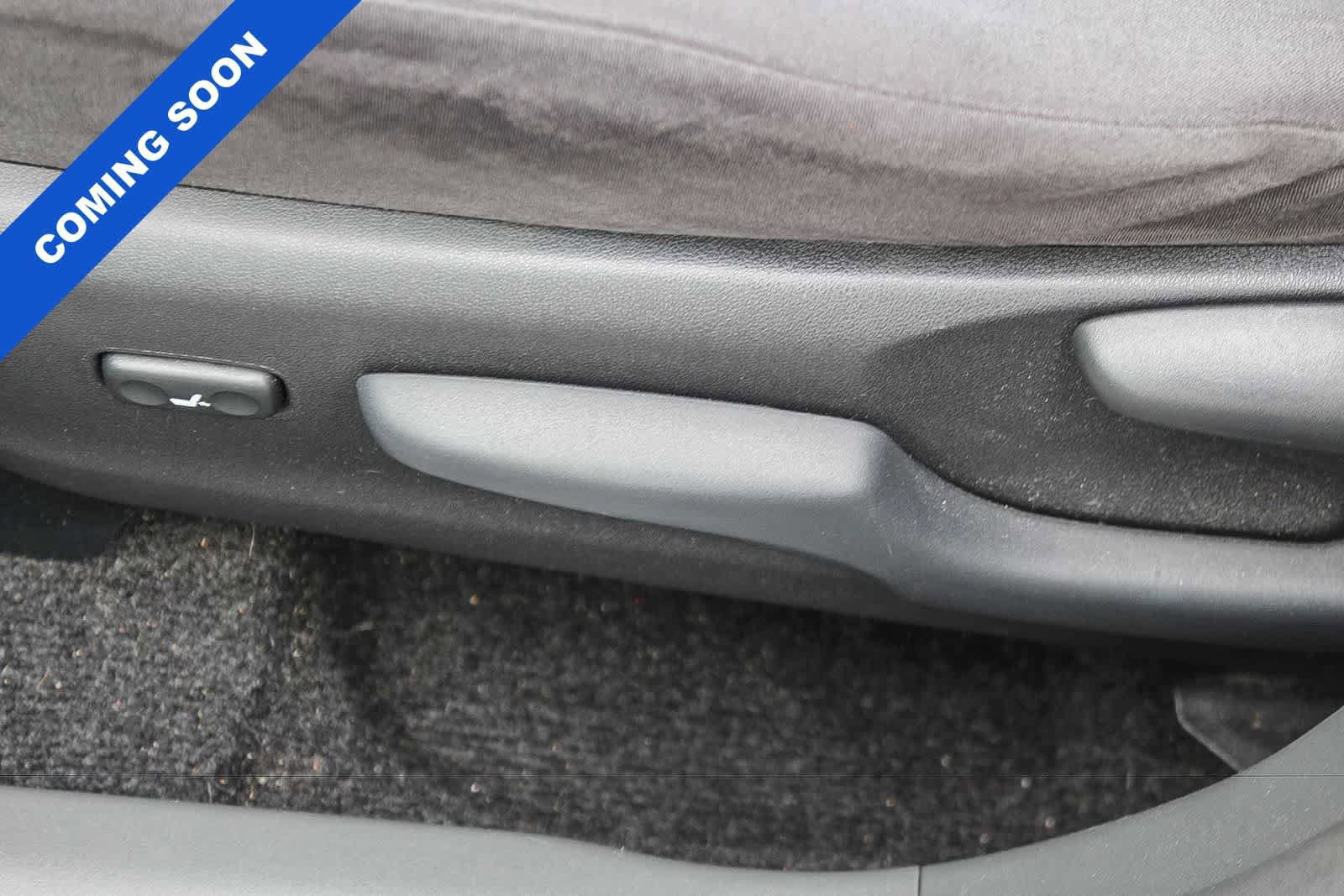 Used 2012 Toyota Prius V Three FWD image 28