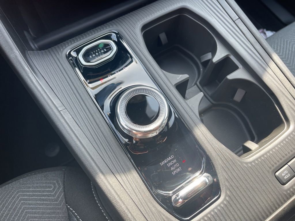 New 2026 Jeep Cherokee Laredo image 12