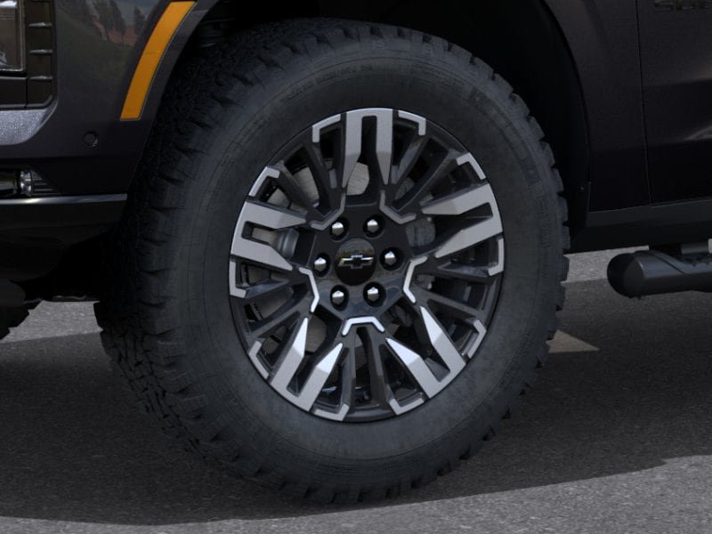 New 2026 Chevrolet Suburban Z71 w/ Z71 Off-Road Package AWD/4WD image 9