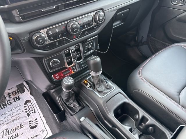 Used 2024 Jeep Gladiator Rubicon w/ Convenience Group image 13
