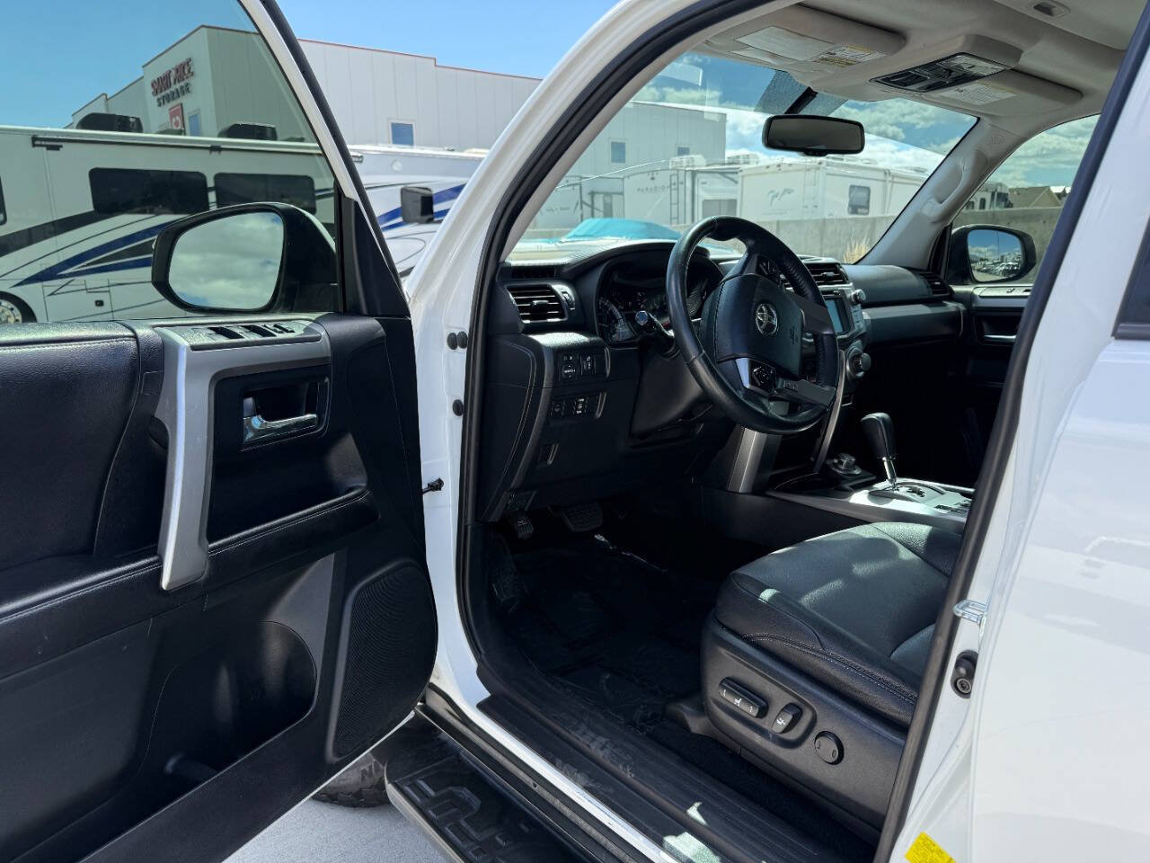 Used 2015 Toyota 4Runner SR5 Premium AWD/4WD image 16
