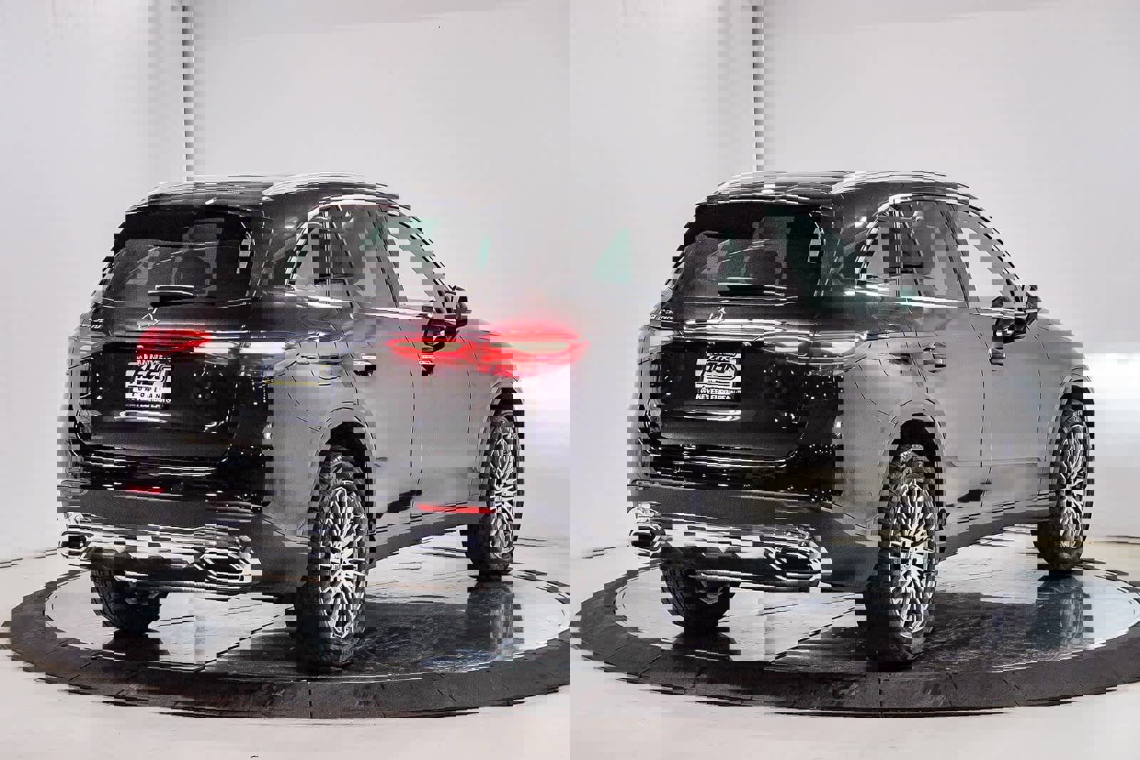 Used 2025 Mercedes-Benz GLC 300 GLC 300 image 4