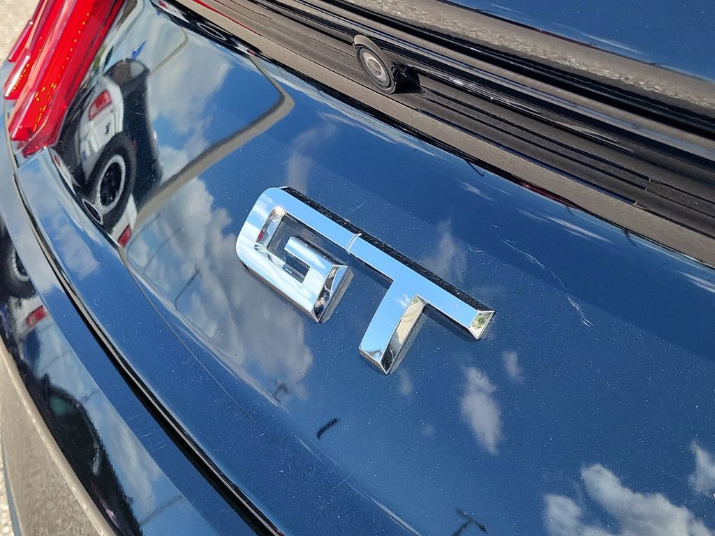 Used 2017 Ford Mustang GT Premium image 9