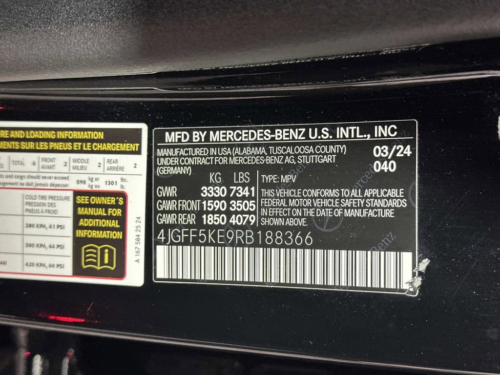 Used 2024 Mercedes-Benz GLS 450 4MATIC image 26