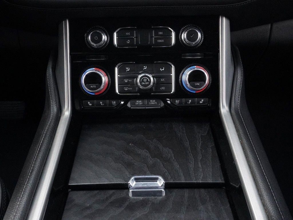 Used 2022 GMC Yukon XL Denali w/ Denali Premium Package image 54