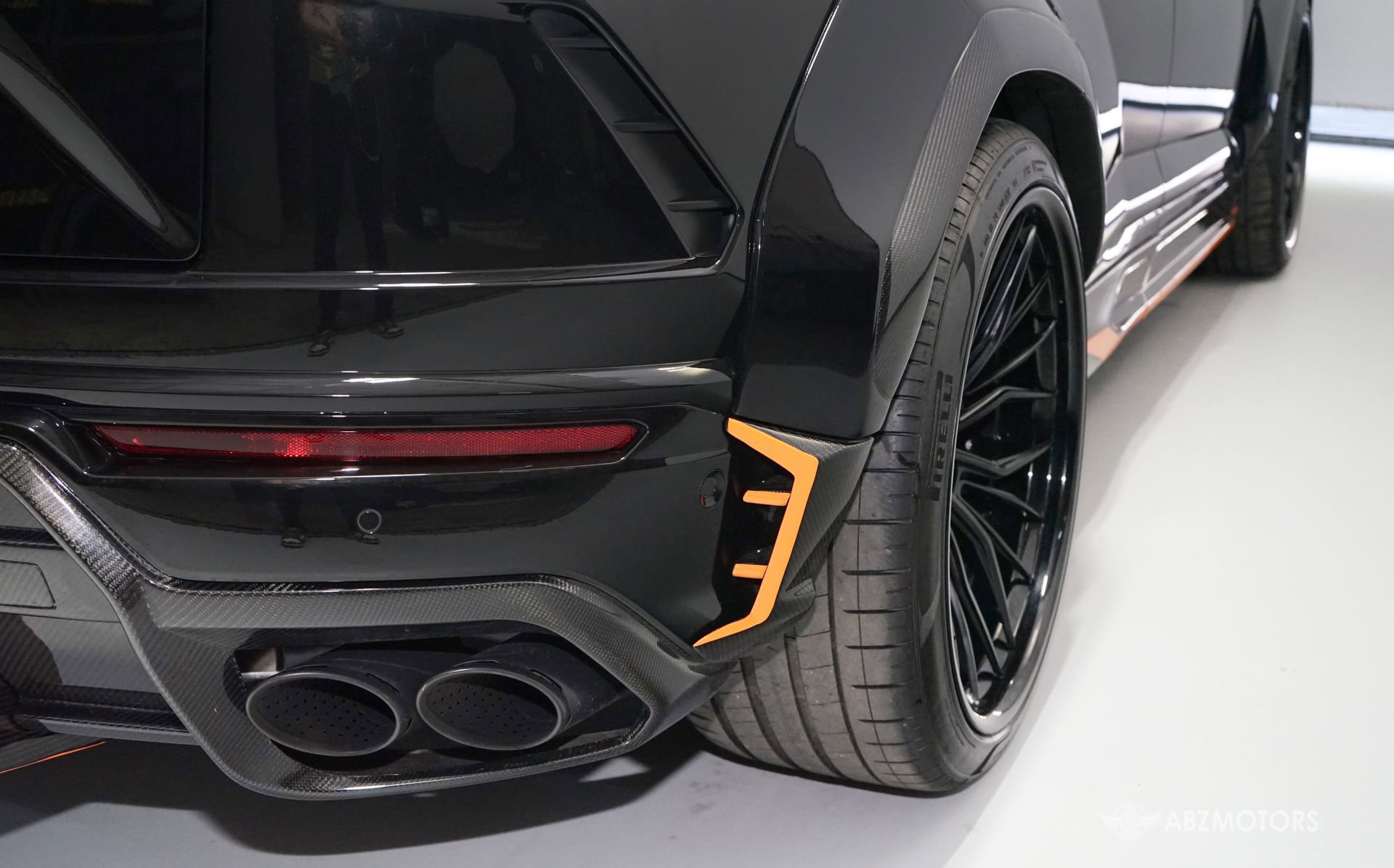 Used 2021 Lamborghini Urus image 11