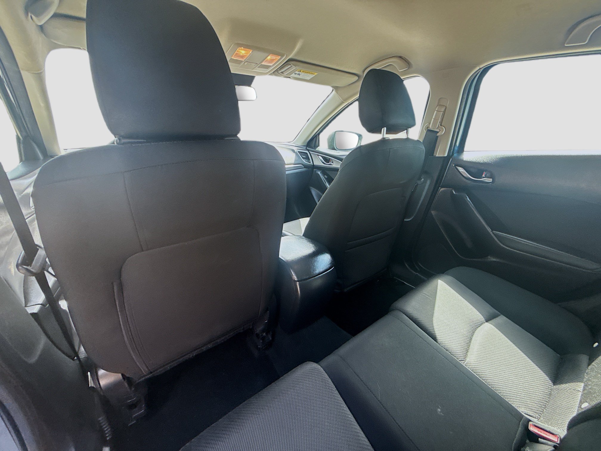 Used 2018 MAZDA MAZDA3 Sport FWD image 20