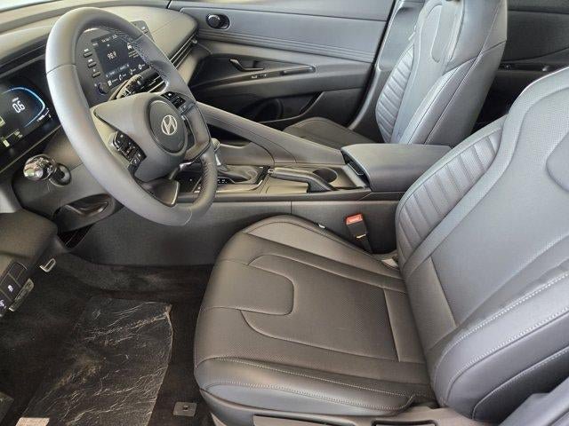 New 2026 Hyundai Elantra SEL Sport FWD image 9