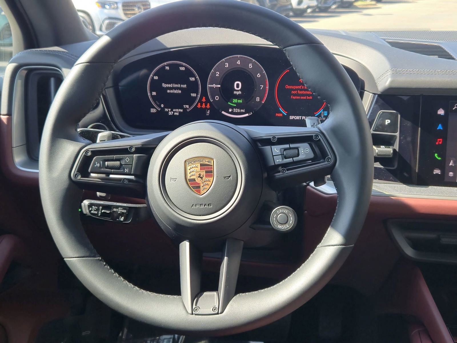 Certified 2025 Porsche Cayenne E-Hybrid image 18