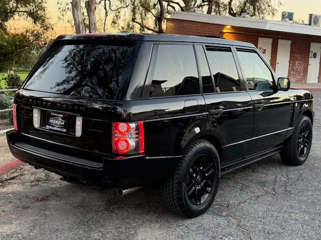 Used 2010 Land Rover Range Rover Supercharged image 4