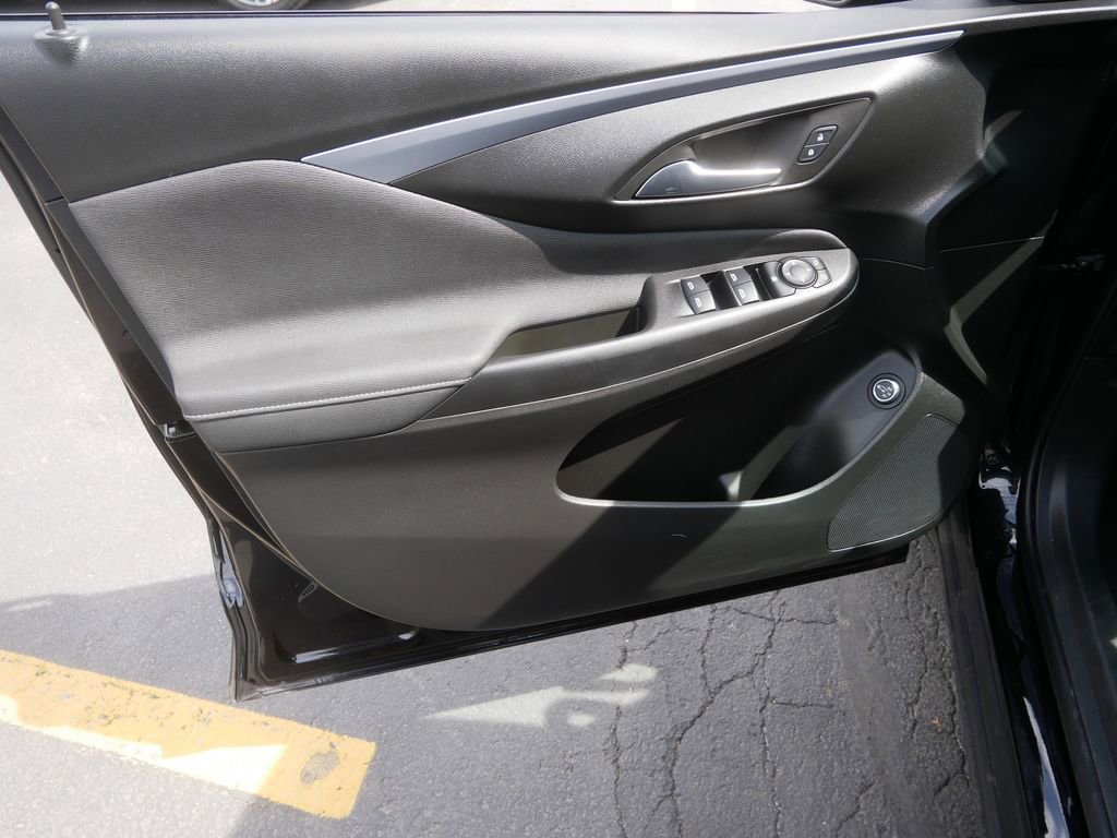 Certified 2024 Buick Envista Preferred w/ Convenience I Package image 40