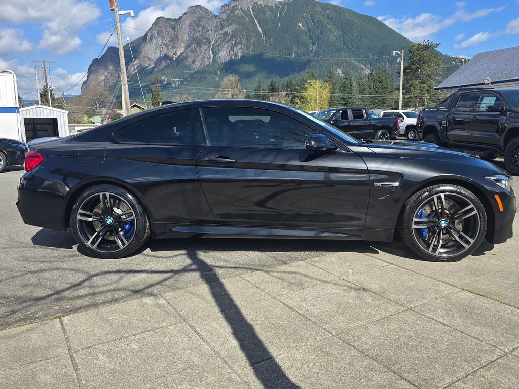 Used 2018 BMW M4 Coupe image 4