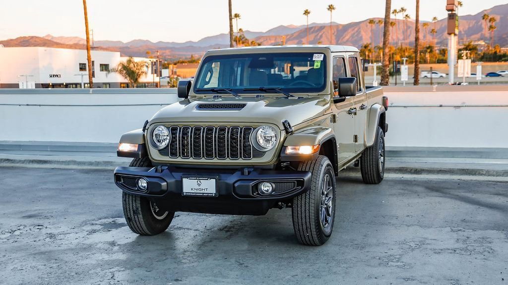 New 2026 Jeep Gladiator Sport image 4
