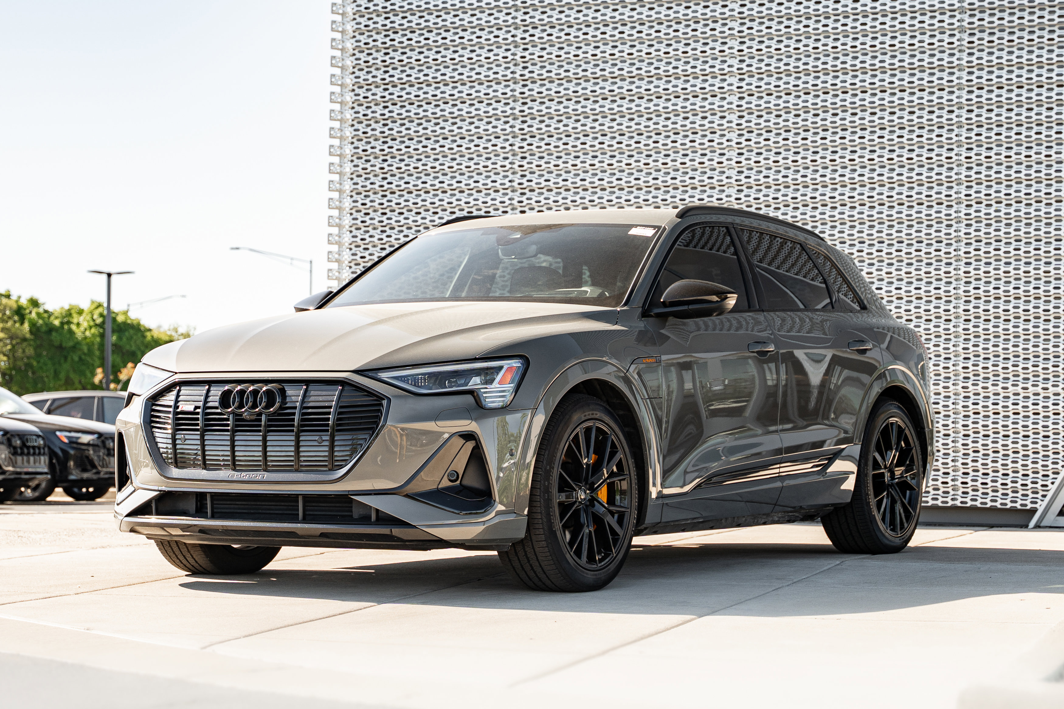 Certified 2023 Audi e-tron Chronos w/ Chronos Package AWD/4WD image 7