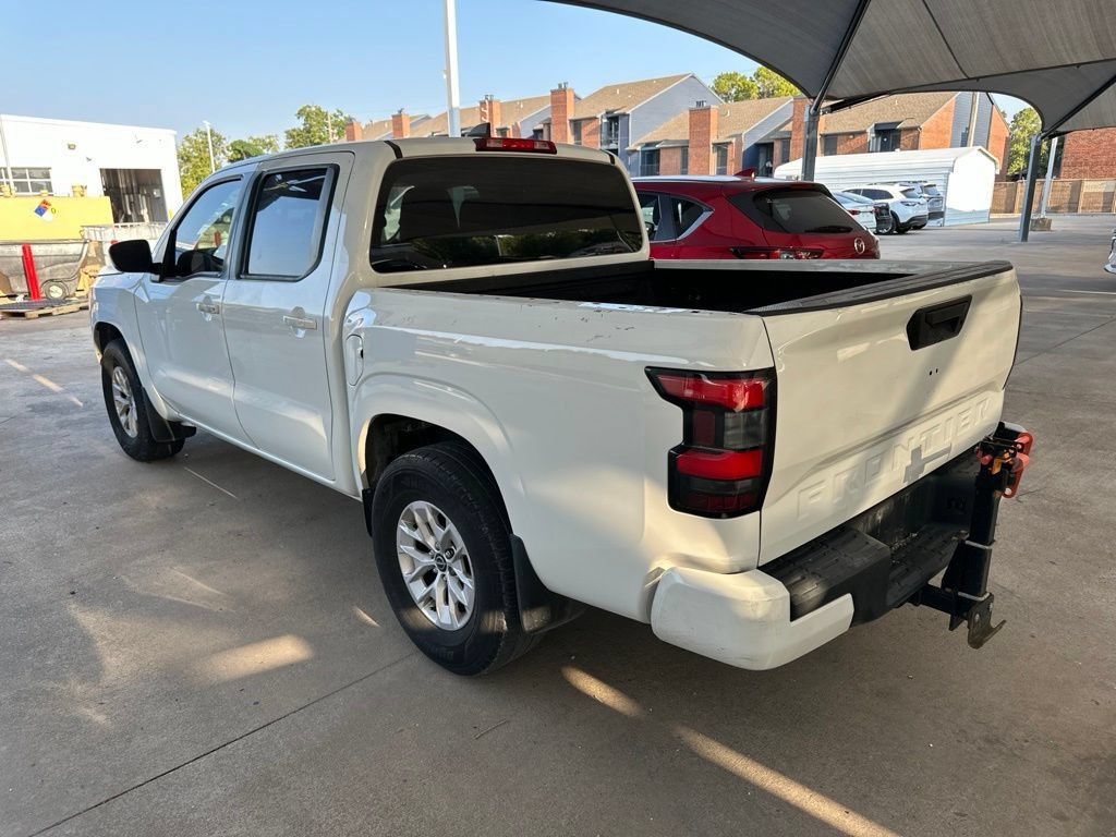 Certified 2024 Nissan Frontier SV RWD image 5