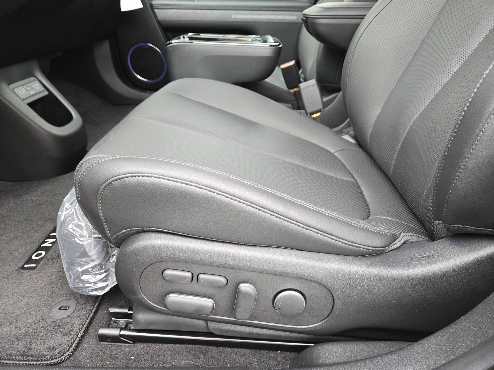 New 2026 Hyundai Ioniq 5 SEL image 16