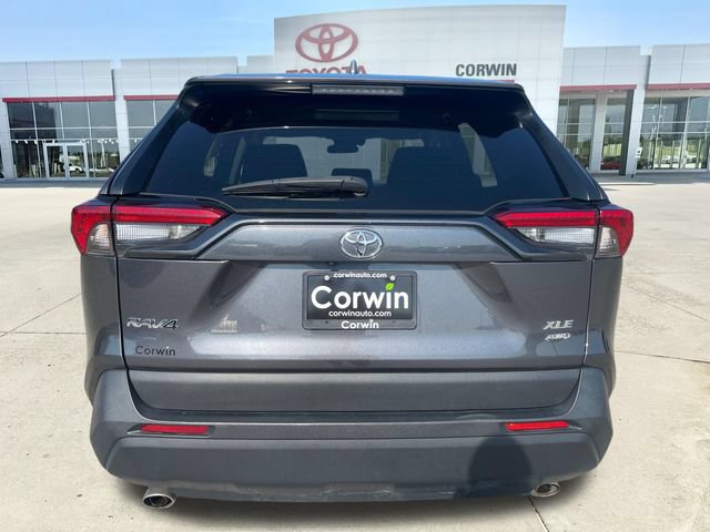 Used 2024 Toyota RAV4 XLE w/ Weather Package AWD/4WD image 4