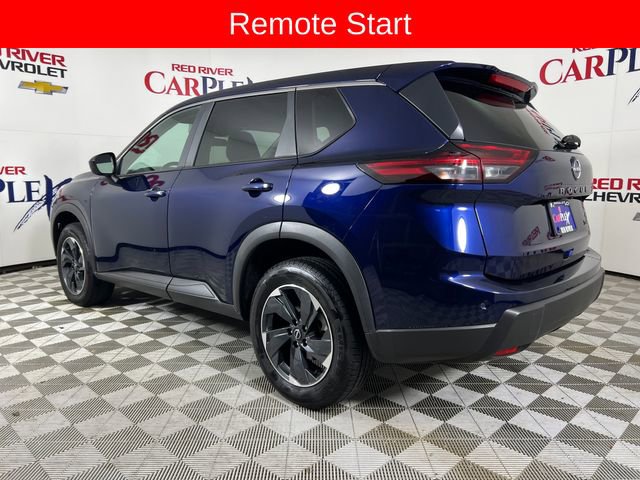 Used 2024 Nissan Rogue SV image 7