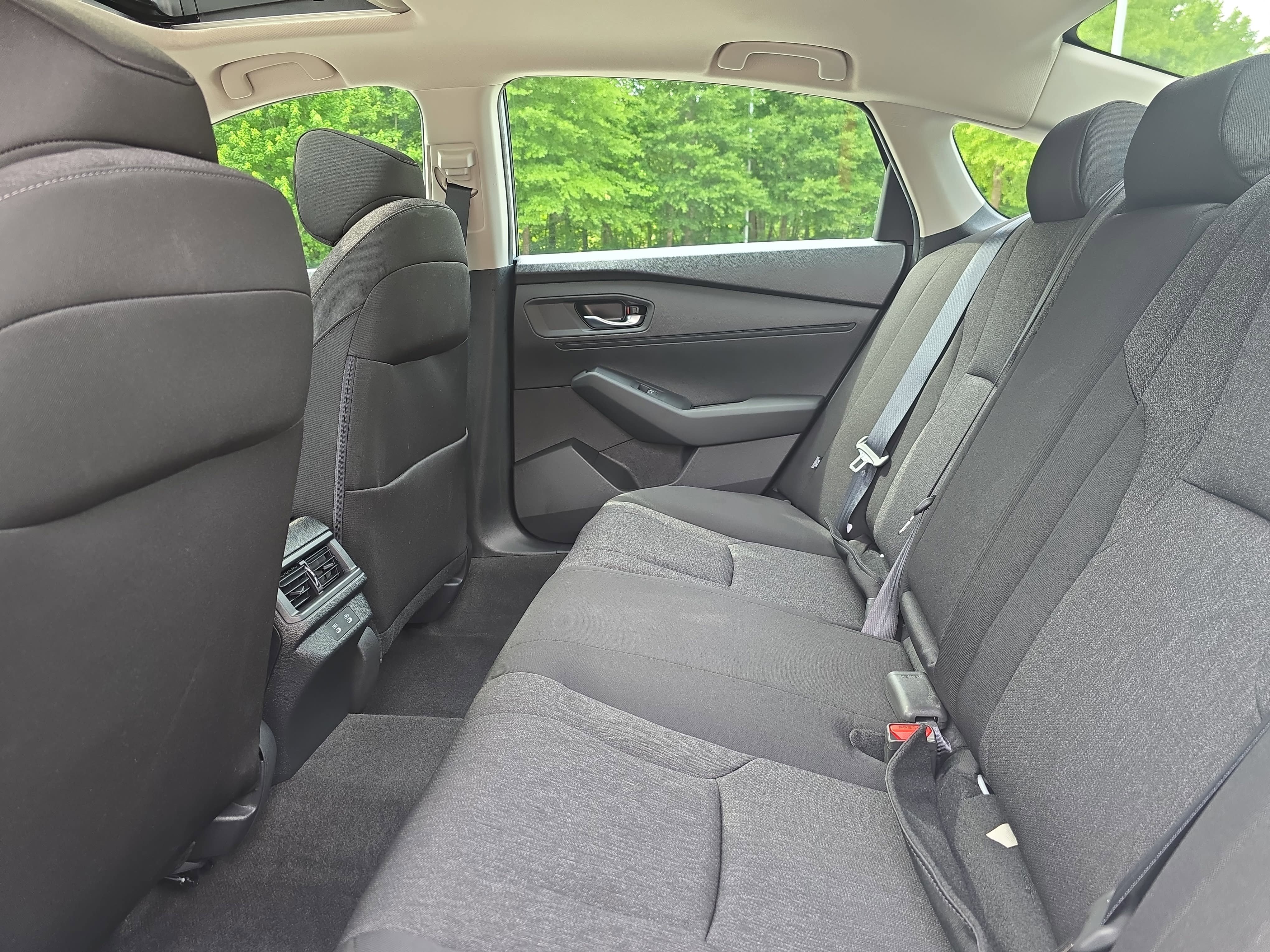 Used 2025 Honda Accord SE image 13