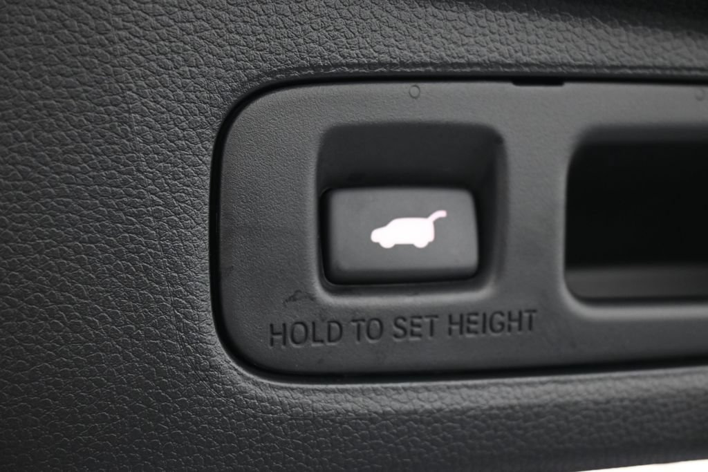Used 2025 Honda CR-V Sport-L image 38