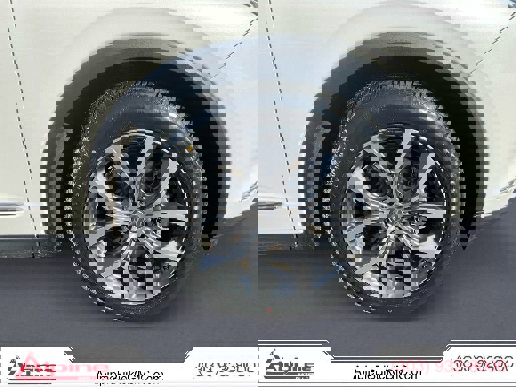 Used 2023 Acura MDX w/ Technology Package image 14