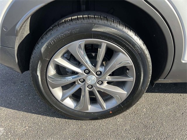 Used 2023 Buick Encore GX Essence w/ Advanced Technology Package image 11
