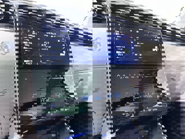 Used 2024 Hyundai Tucson Limited image 13