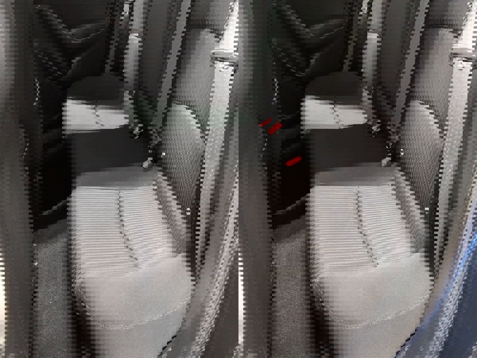 Used 2016 MAZDA MAZDA3 i Touring w/ Popular Equipment Package image 21