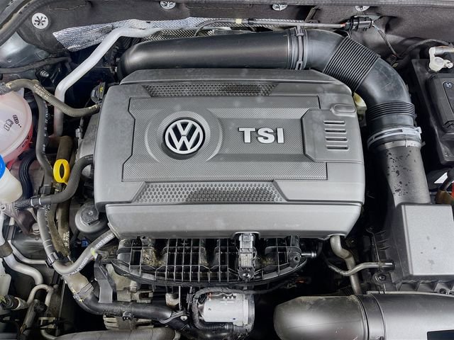 Used 2016 Volkswagen Jetta Sport FWD image 31
