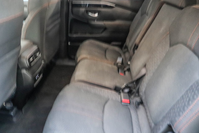 Used 2024 Honda Pilot Sport image 18