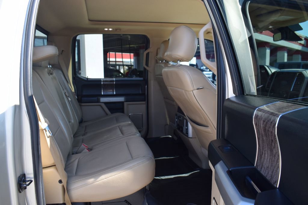 Used 2017 Ford F250 Lariat w/ Lariat Ultimate Package AWD/4WD image 13