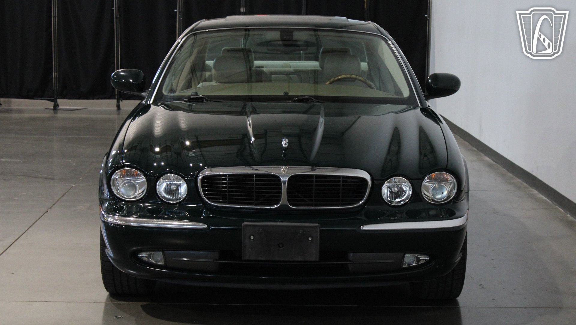 Used 2004 Jaguar XJ8 RWD image 21