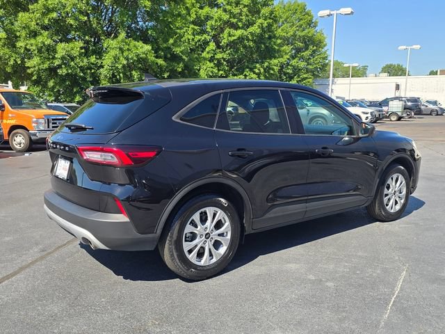 Used 2025 Ford Escape Active FWD image 3