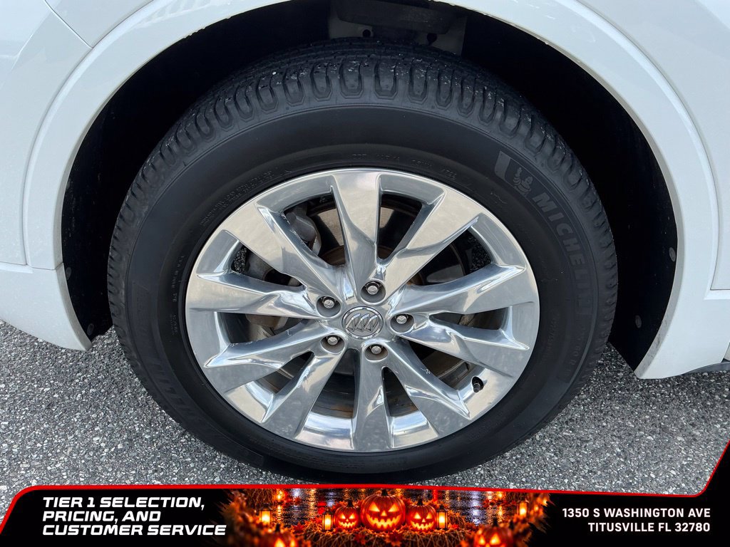 Certified 2018 Buick Envision Essence w/ LPO, Road Trip Package FWD image 21