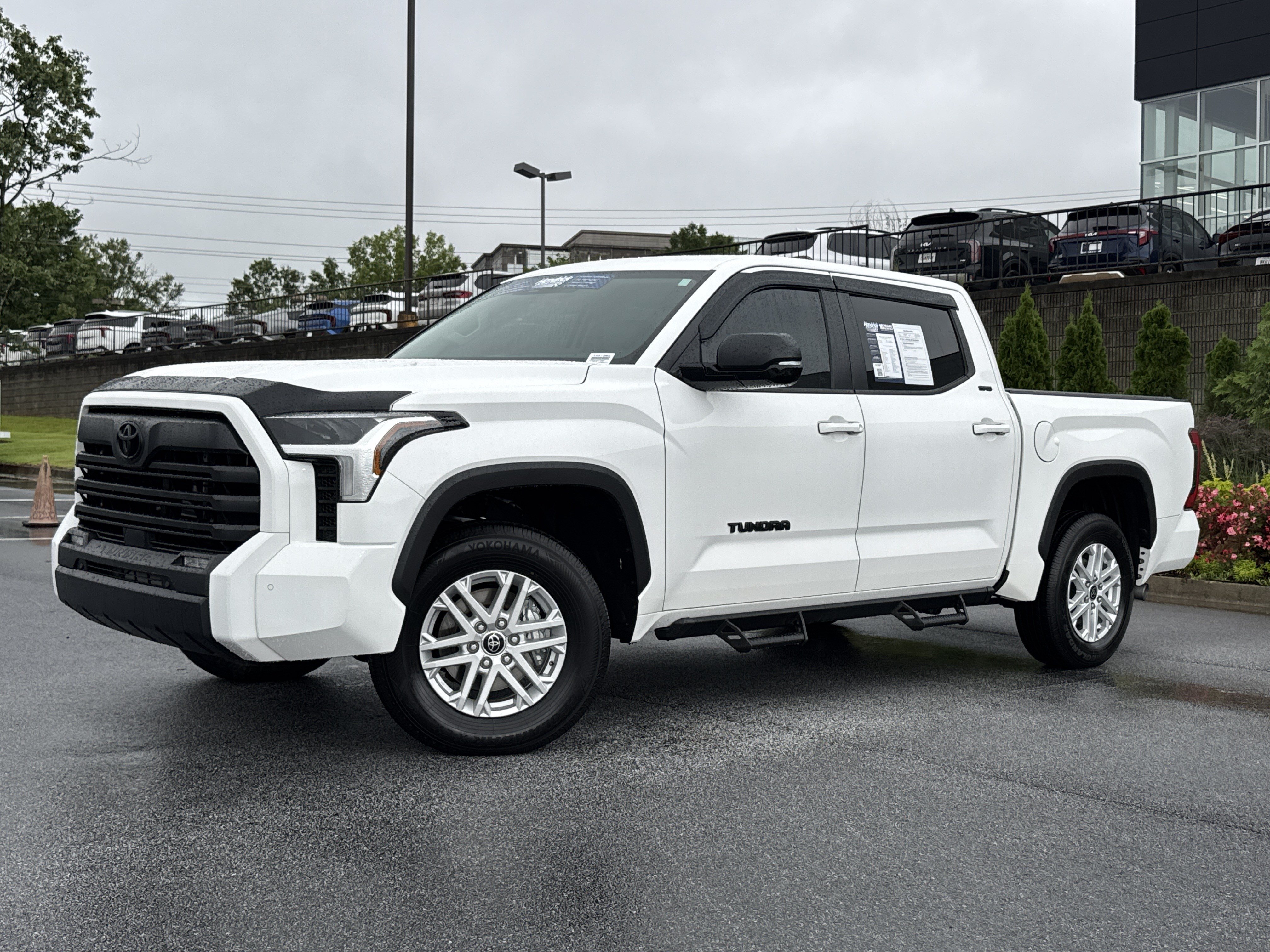 Used 2024 Toyota Tundra SR5 w/ SR5 Premium Package AWD/4WD image 5
