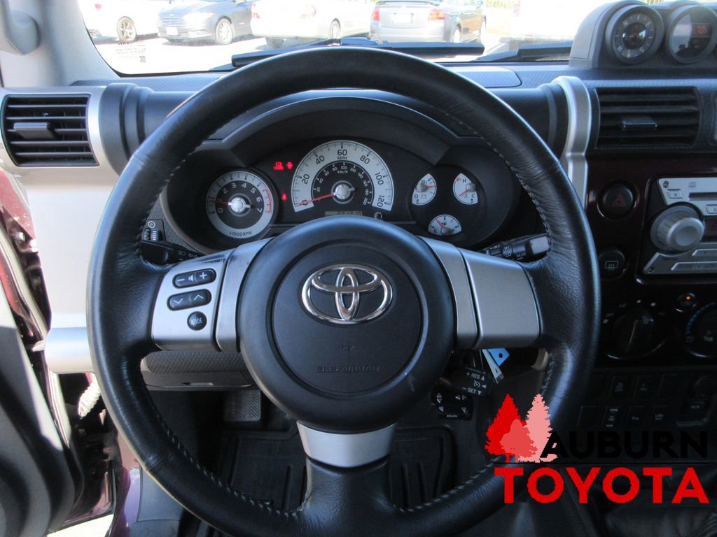 Used 2007 Toyota FJ Cruiser 4WD image 25