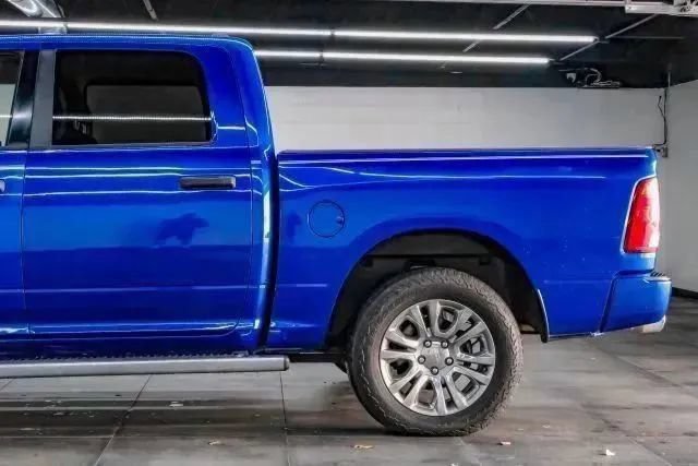 Used 2019 RAM 1500 Express w/ Express Value Package AWD/4WD image 14