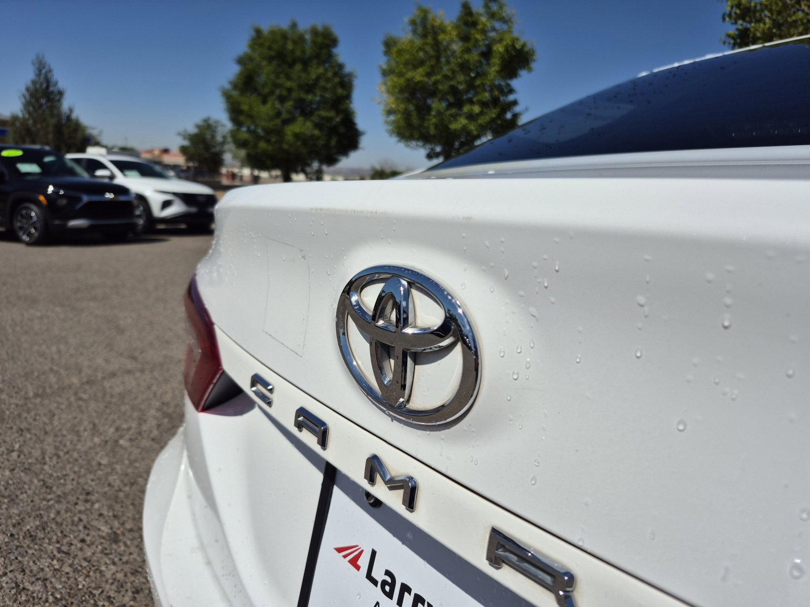 Used 2019 Toyota Camry LE FWD image 22