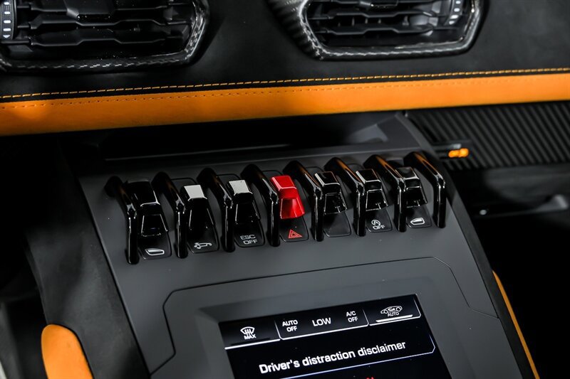 Used 2022 Lamborghini Huracan STO RWD image 29
