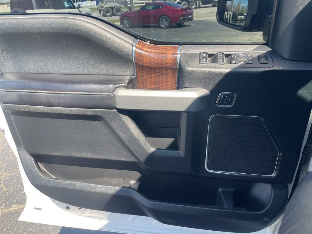 Used 2017 Ford F350 Platinum w/ Platinum Ultimate Package image 45