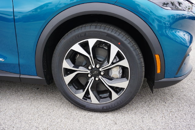 New 2026 Ford Mustang Mach-E Select w/ Technology Package AWD/4WD image 13